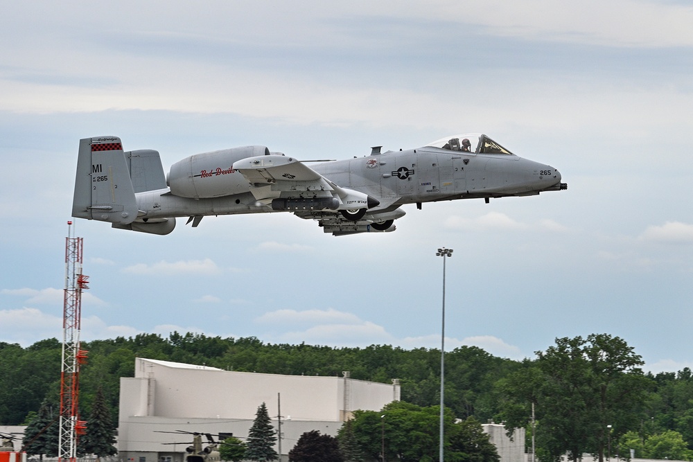 A-10 Thunderbolt II takes off from Selfridge