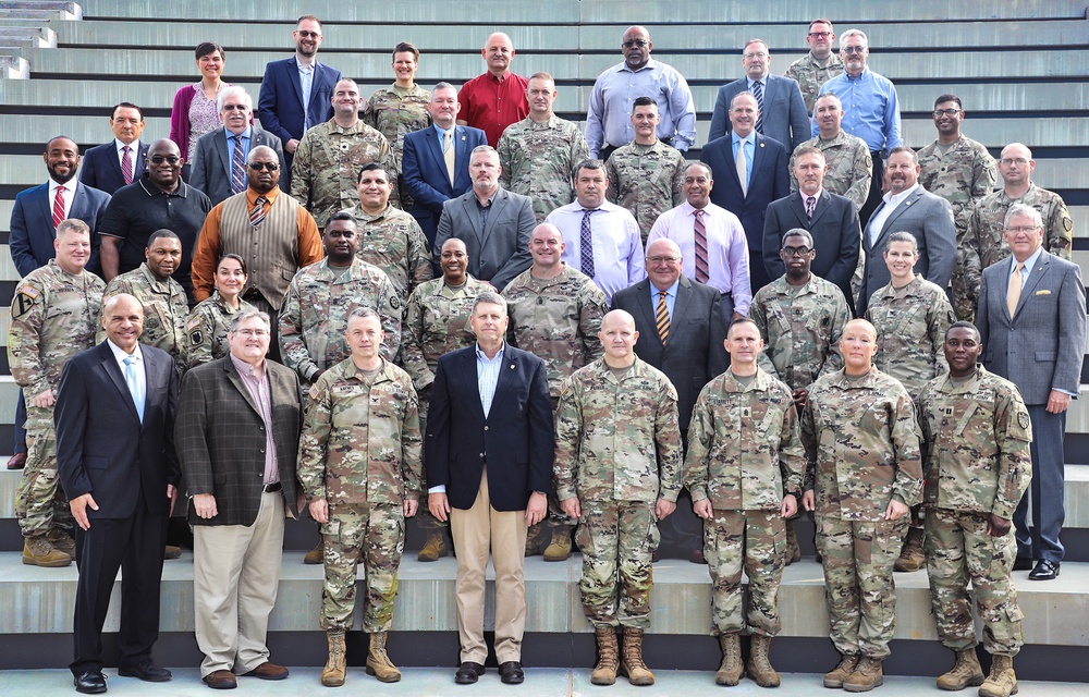 Review brings Army, DoD tech and communications leaders together to synchronize efforts