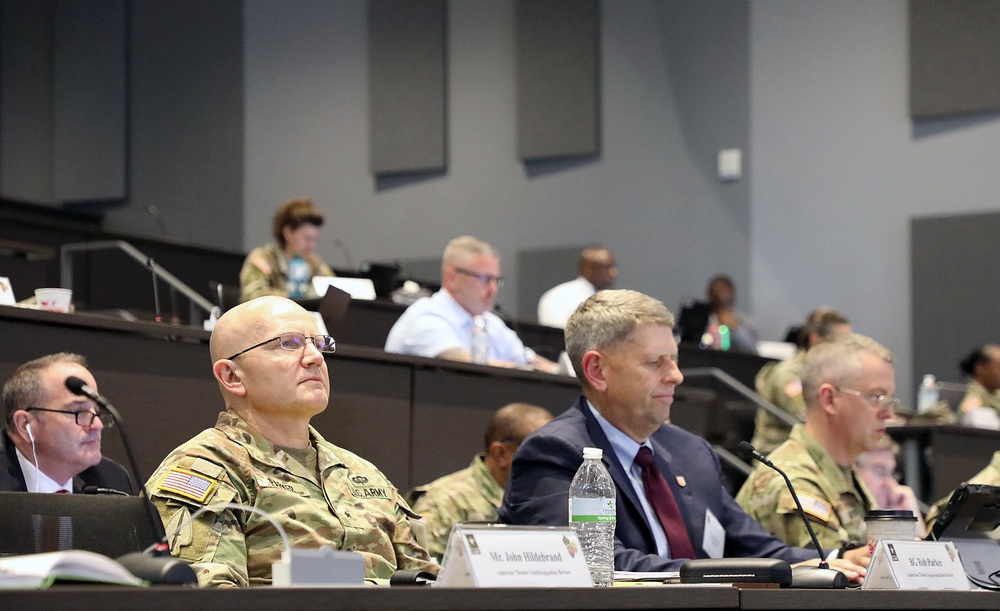 Review brings Army, DoD tech and communications leaders together to synchronize efforts