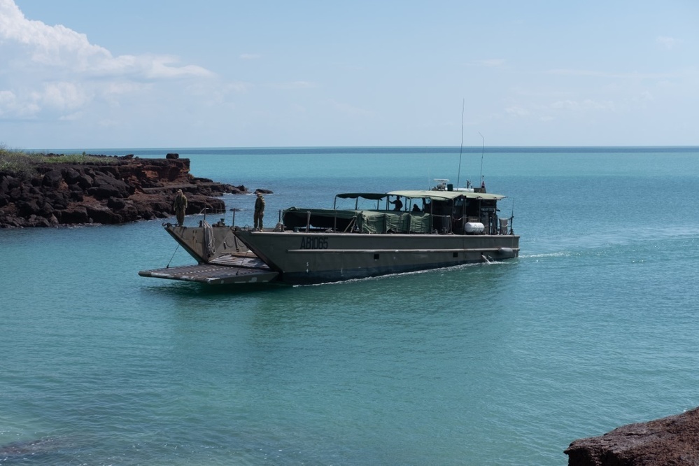 Australian Army Conducts Tactical Resupply during Exercise Darrandarra