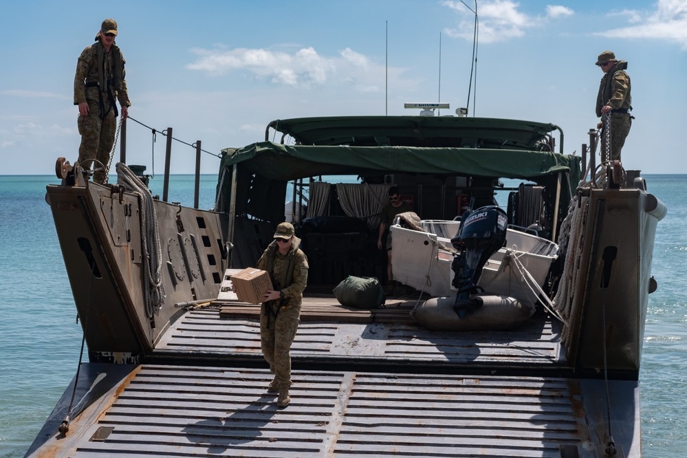 Australian Army Conducts Tactical Resupply during Exercise Darrandarra