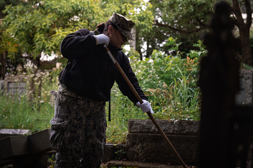 Yokohama Foreign General Cemetery Cleanup