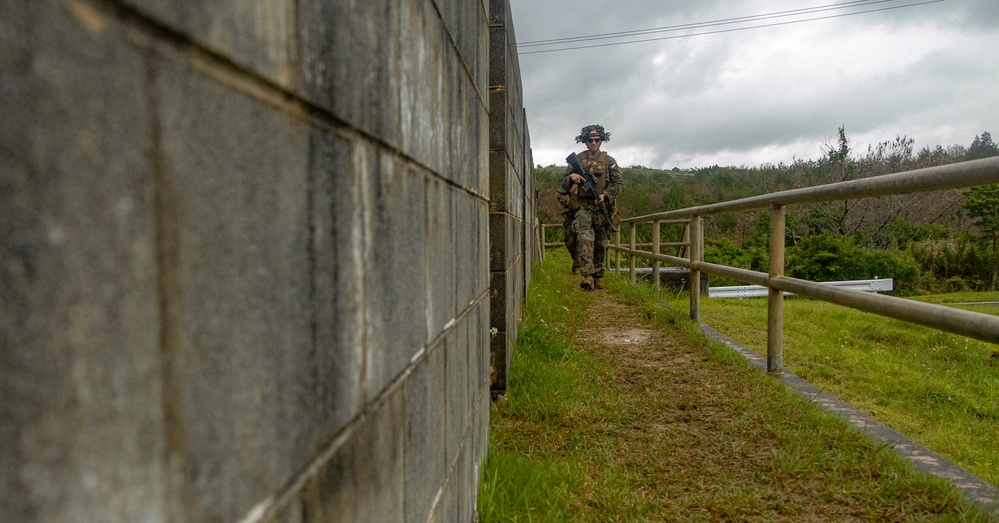 9th Engineer Support Battalion practice grenade throwing