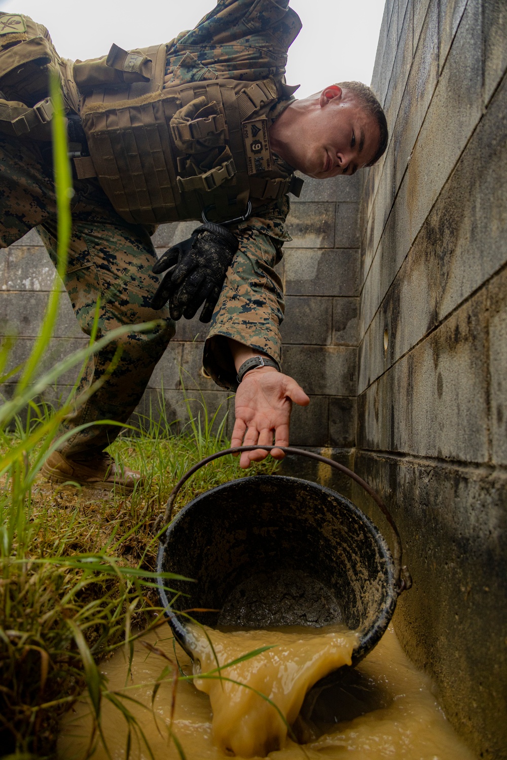 9th Engineer Support Battalion practice grenade throwing