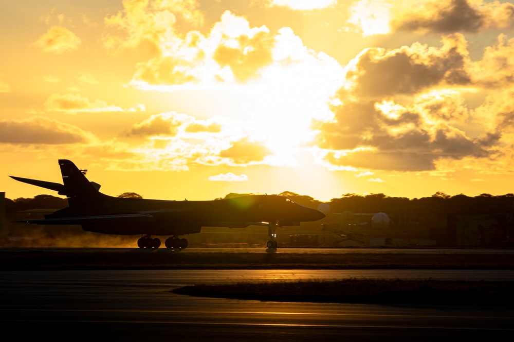 Bombers Land in Guam