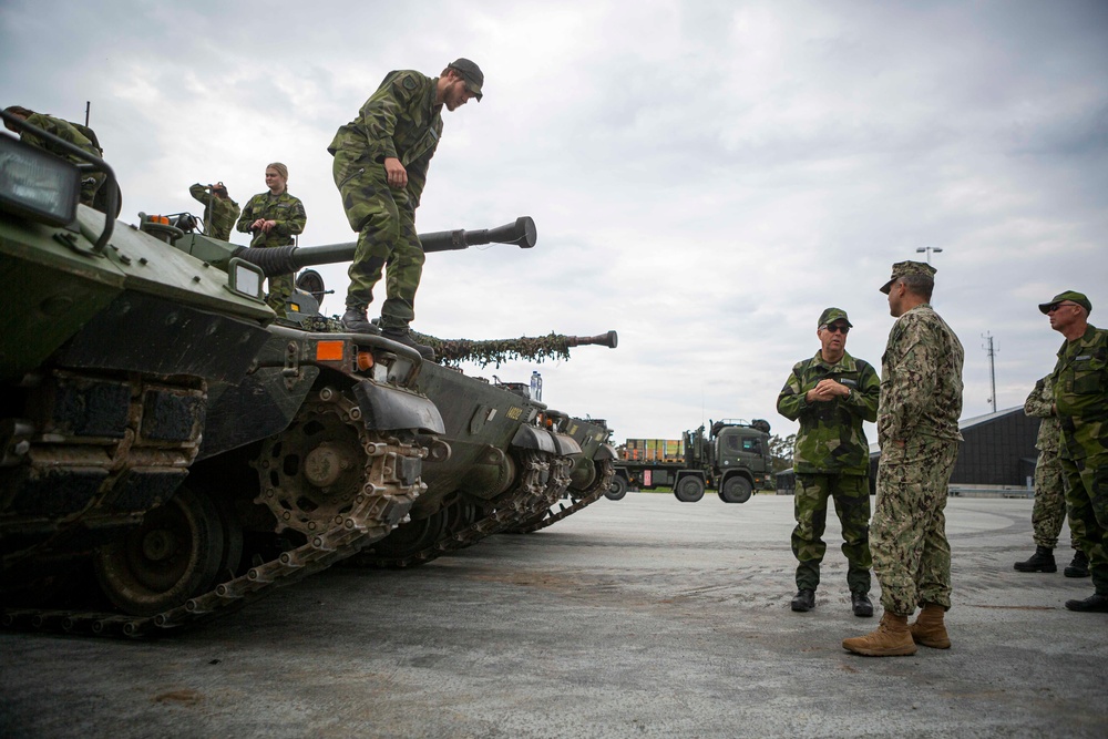 ESG-2 Commander visit to Gotland Island during BALTOPS 22