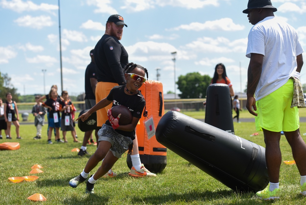 Cincinnati Bengals Visit Wright-Patt