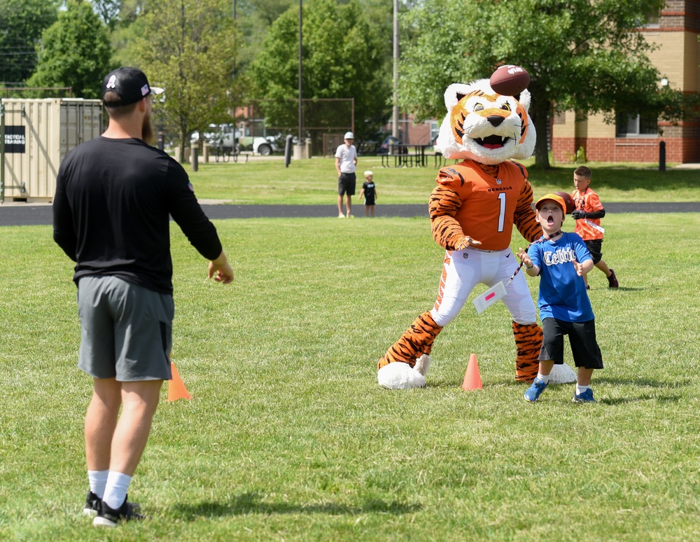 Cincinnati Bengals Visit Wright-Patt