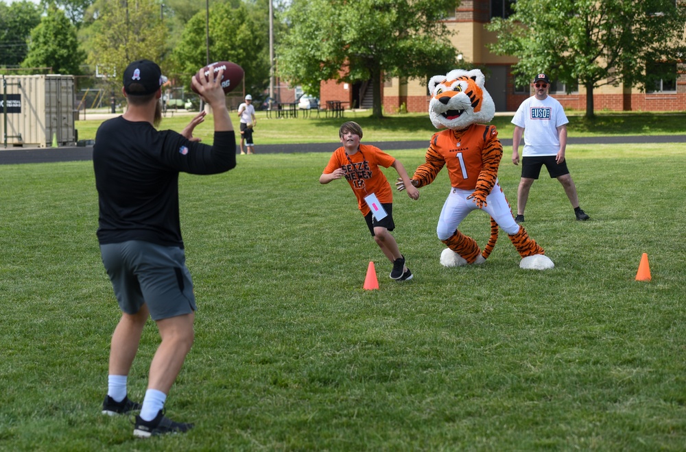 Cincinnati Bengals Visit Wright-Patt