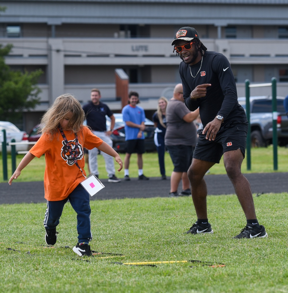 Cincinnati Bengals Visit Wright-Patt