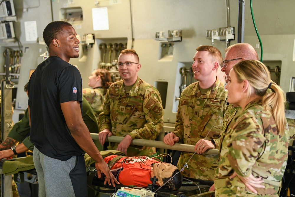 Cincinnati Bengals rookies tour the 445th Airlift Wing