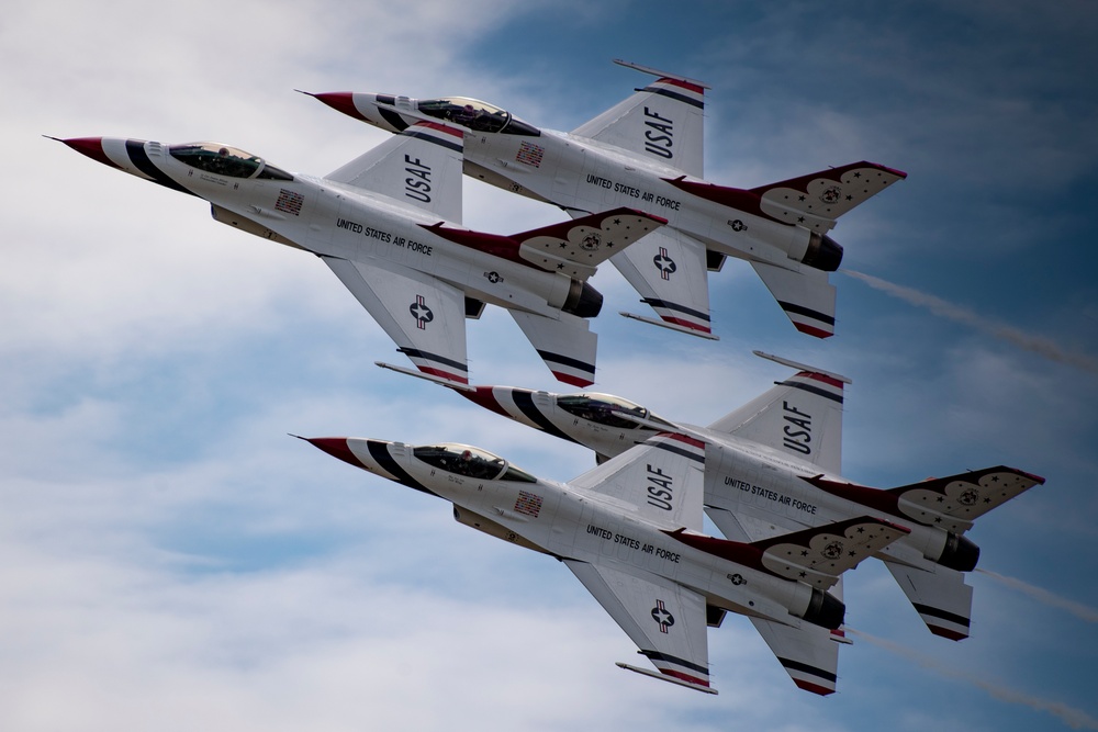 DVIDS Images USAFADS headline Fort Wayne Air Show [Image 11 of 86]