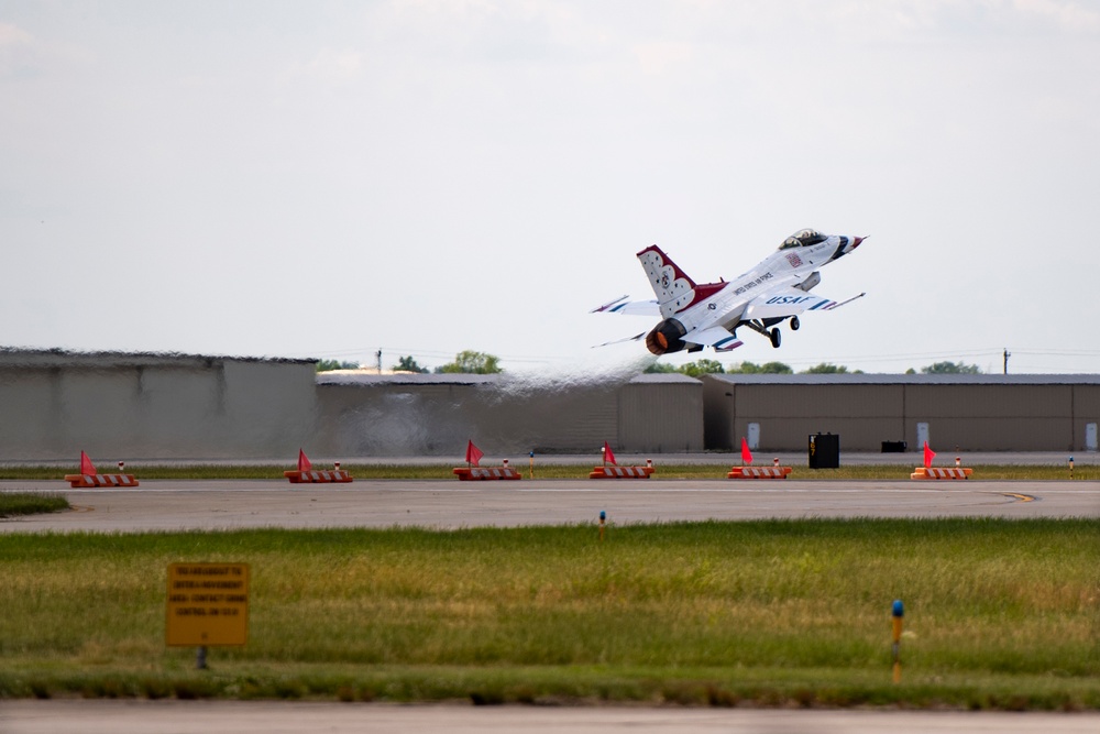 USAFADS headline Fort Wayne Air Show