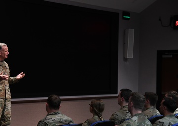 Lt. Gen. Walter E. Piatt Briefs Students at Fort Rucker