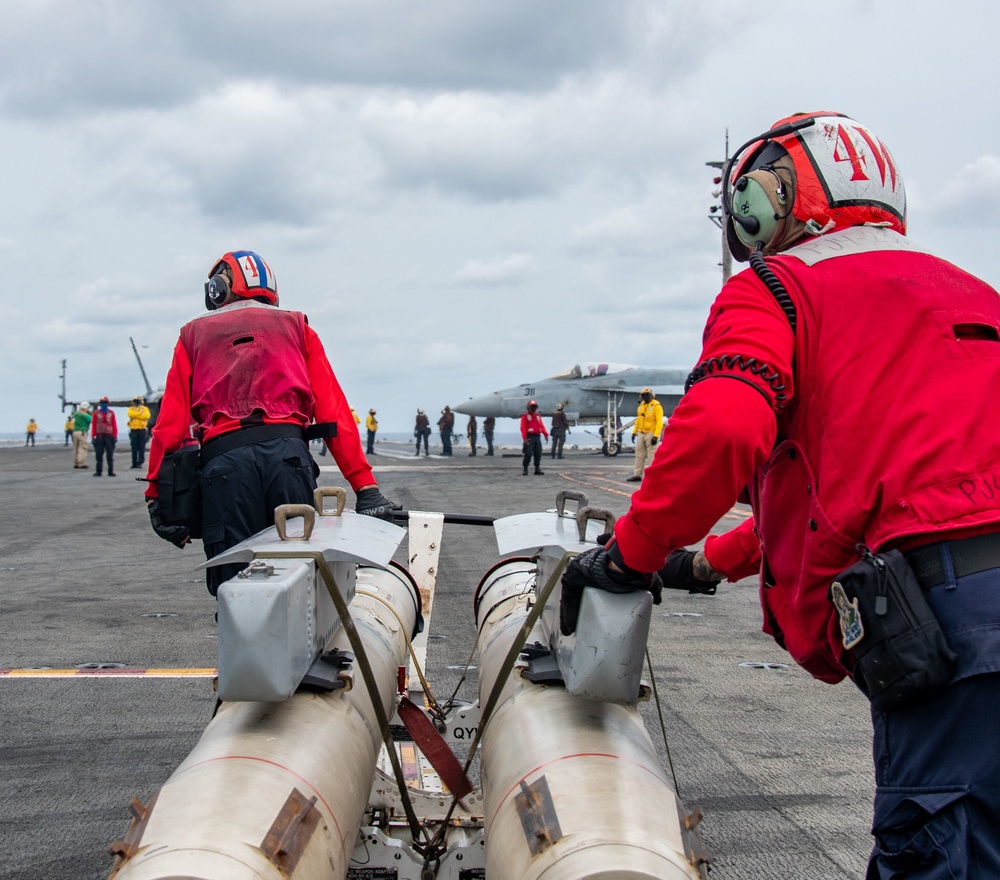 USS Ronald Reagan (CVN 76) conducts flight operations