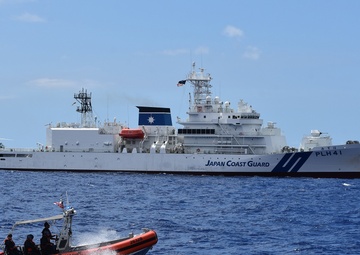 U.S., Japan Coast Guards conduct joint counter-narcotics exercise in the Pacific