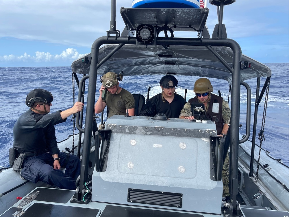 U.S. Coast Guard Law Enforcement Team Conducts RHIB Ops on USS Billings