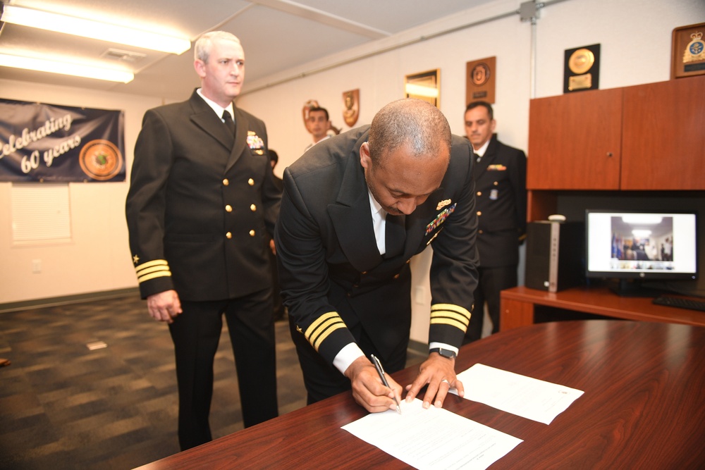 4th Fleet Holds Turnover Ceremony for the Secretary of IANTN