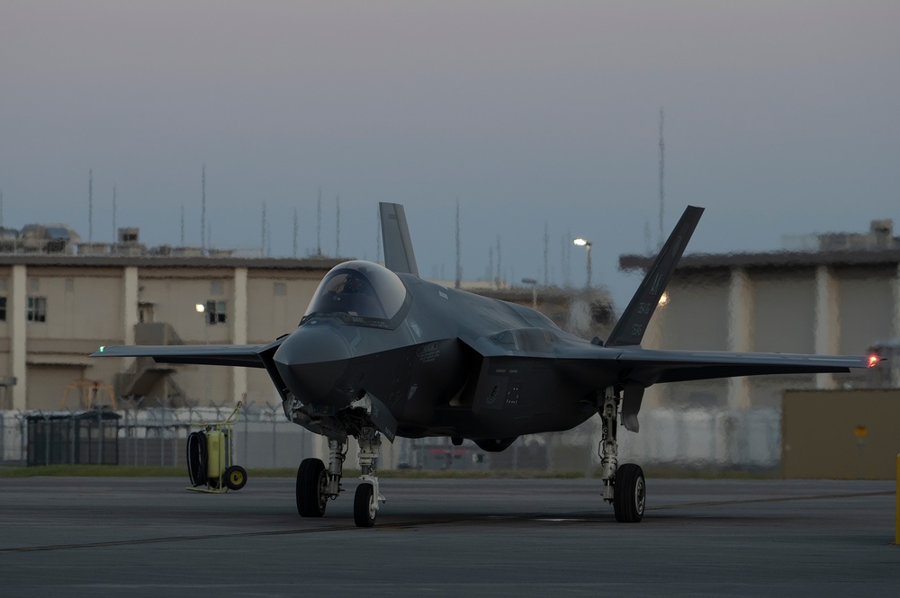 Eielson Airmen ‘ACE’ Iwakuni training mission