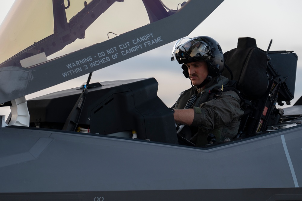 Eielson Airmen ‘ACE’ Iwakuni training mission