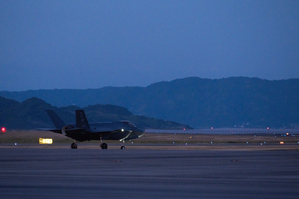 Eielson Airmen ‘ACE’ Iwakuni training mission