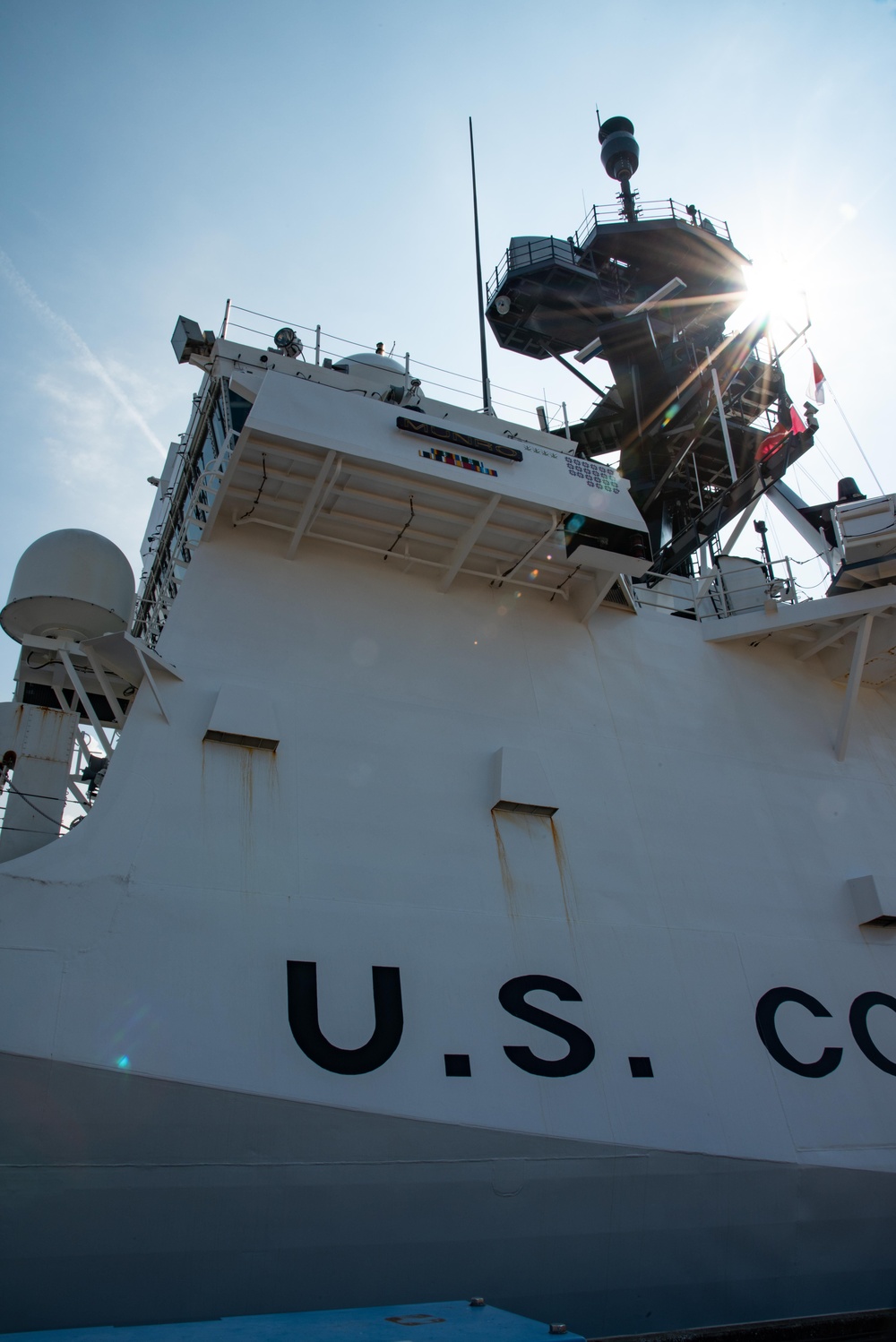 USCGC Munro arrives at CFAY