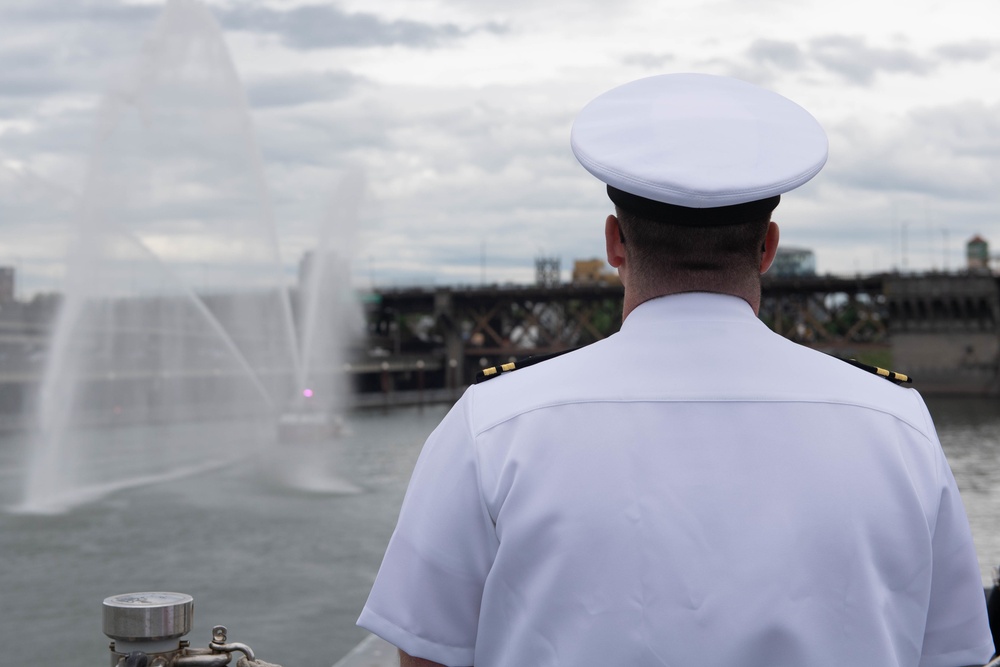 USS Michael Monsoor Arrives in Portland