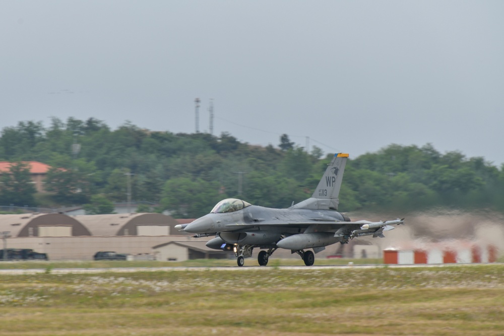 ROK and U.S. Conduct Bilateral Exercise