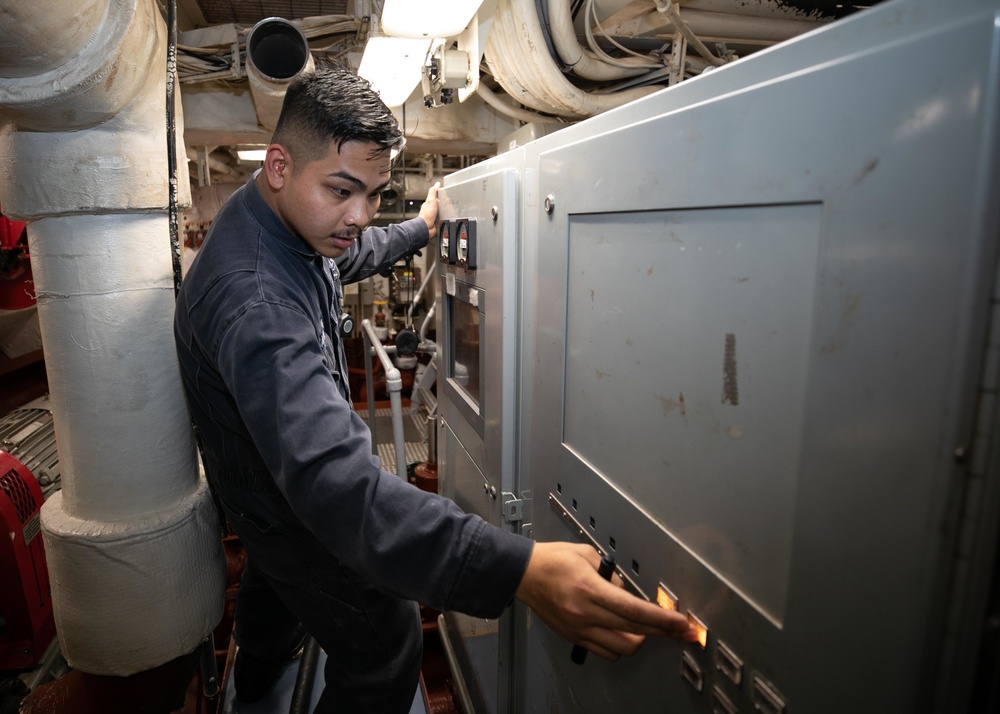 USS Porter (DDG 78) Fire Drill