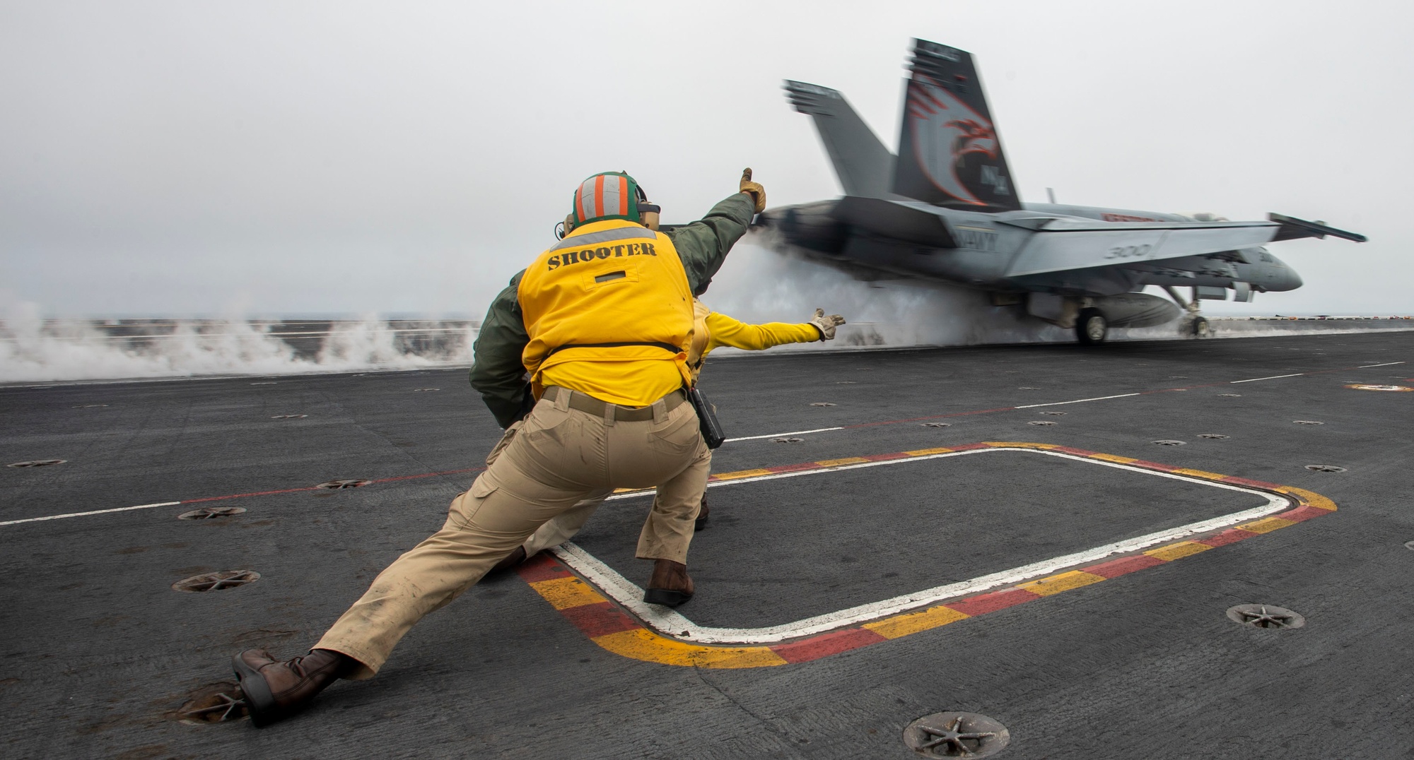 パイロット署名入り米海軍飛行聯隊VFA-146所属機 飛行写真 パイロット署名入り米海軍飛行聯隊VFA-146所属機 飛行写真 Vfa