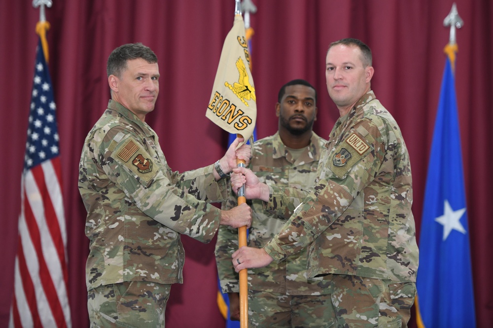 Maj. Knox Assumes Command of 380th ECONS