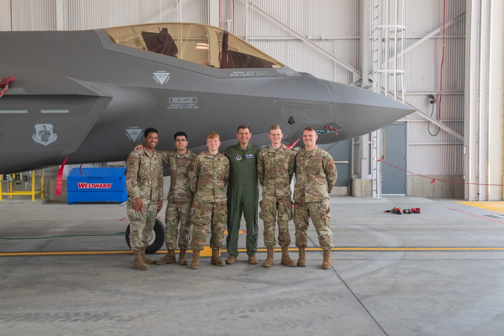 Lt. Gen. Michael A. Loh visits the 158th Fighter Wing