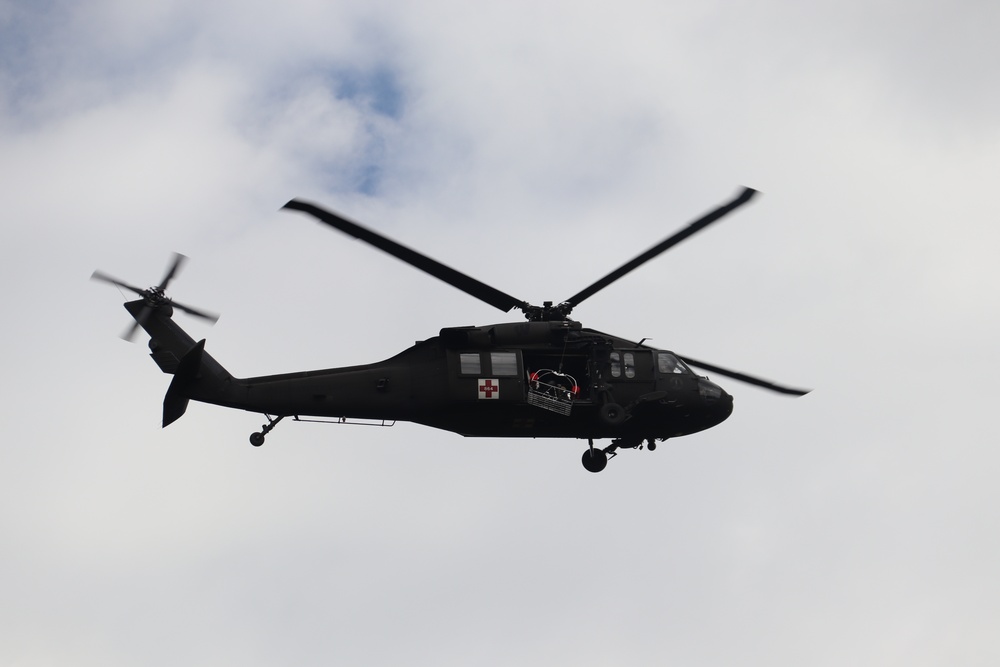 Wisconsin National Guard's 1st Battalion, 147th Aviation Regiment crews hold live-hoist training at Fort McCoy