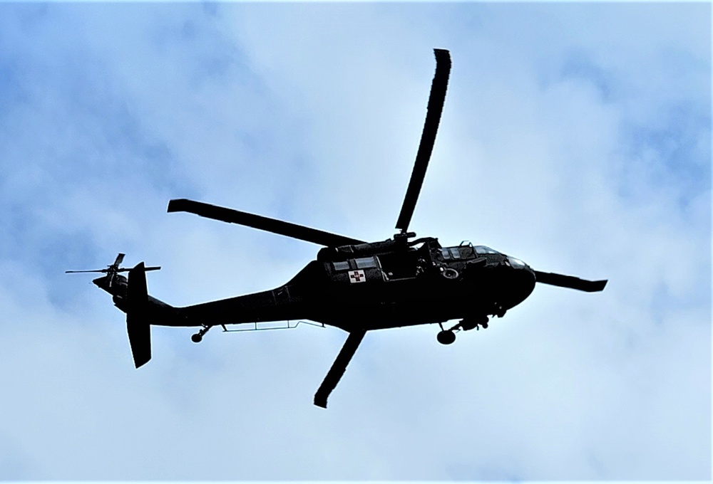 Wisconsin National Guard's 1st Battalion, 147th Aviation Regiment crews hold live-hoist training at Fort McCoy