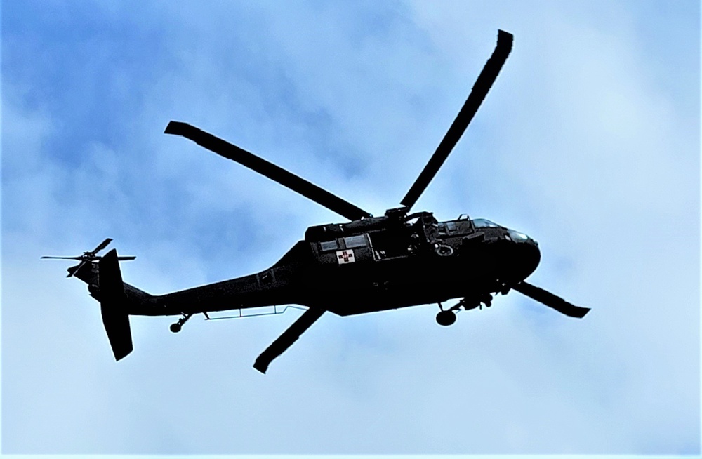 Wisconsin National Guard's 1st Battalion, 147th Aviation Regiment crews hold live-hoist training at Fort McCoy