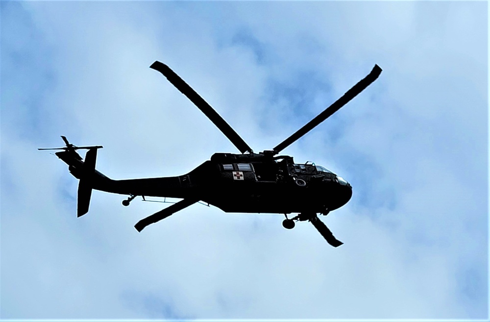 Wisconsin National Guard's 1st Battalion, 147th Aviation Regiment crews hold live-hoist training at Fort McCoy