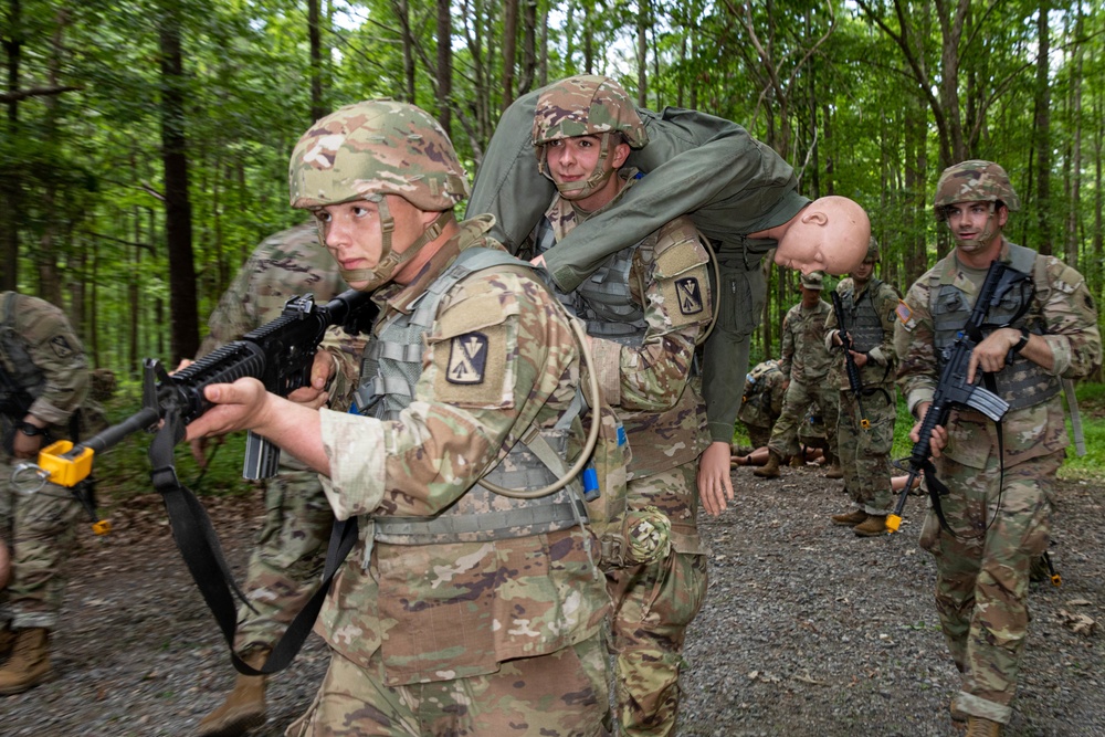 1st Battalion, 222d Aviation Regiment Conducts Field Training Exercise!