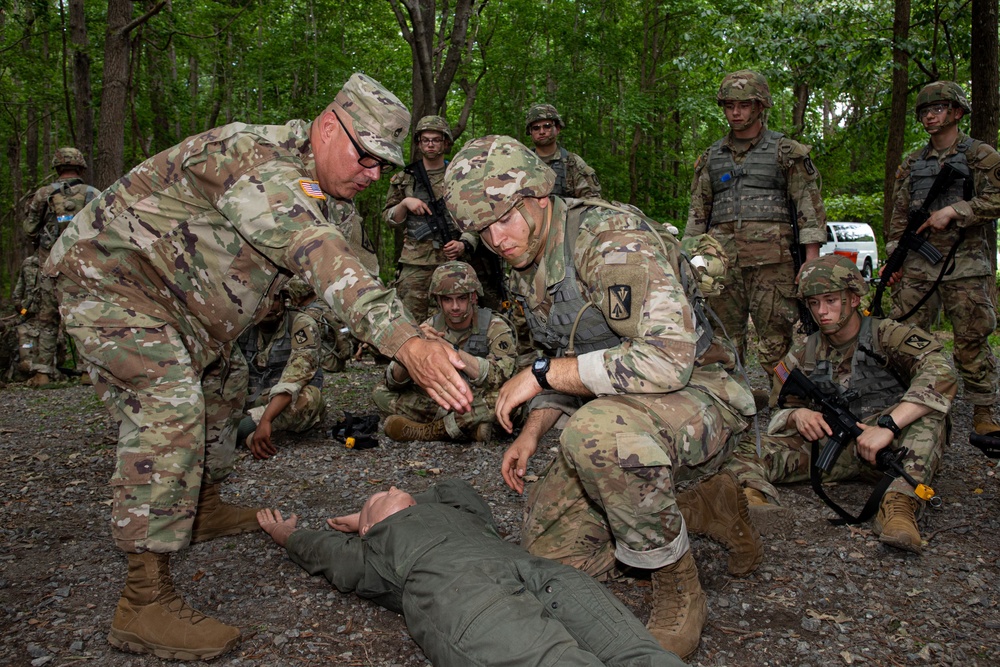 1st Battalion, 222d Aviation Regiment Conducts Field Training Exercise!