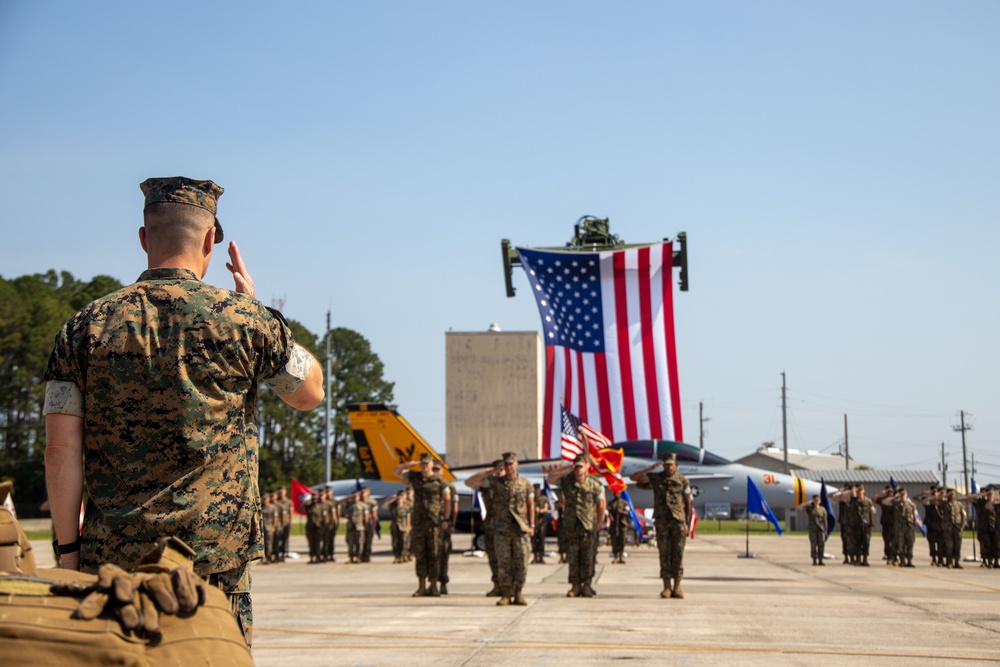 MALS-31 Relief and Appointment ceremony for Sgt. Major Artie Martinez