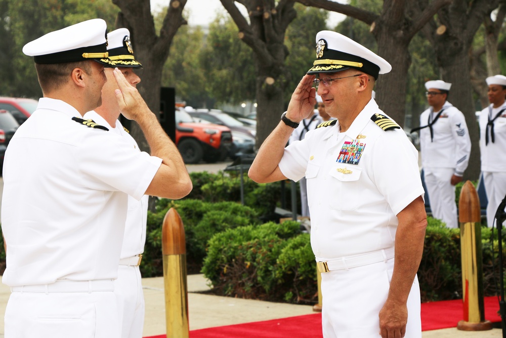 IWTC San Diego Welcomes New Commanding Officer