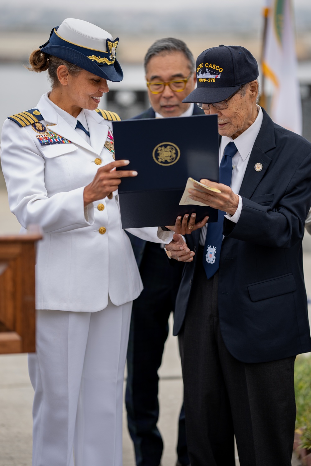 Coast Guard presents veteran with National Defense Service Medal for 1950s service