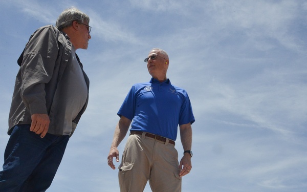 , Brig Gen Slominski tours KAFB wildfire fighter capabilities