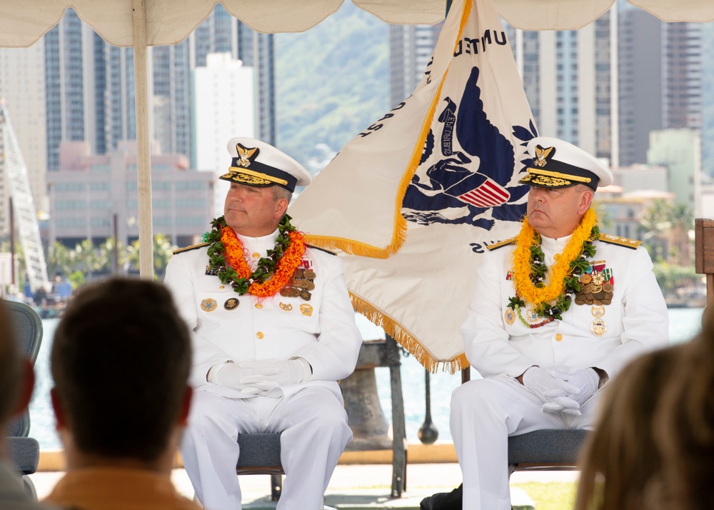 Coast Guard 14th District holds change of command ceremony