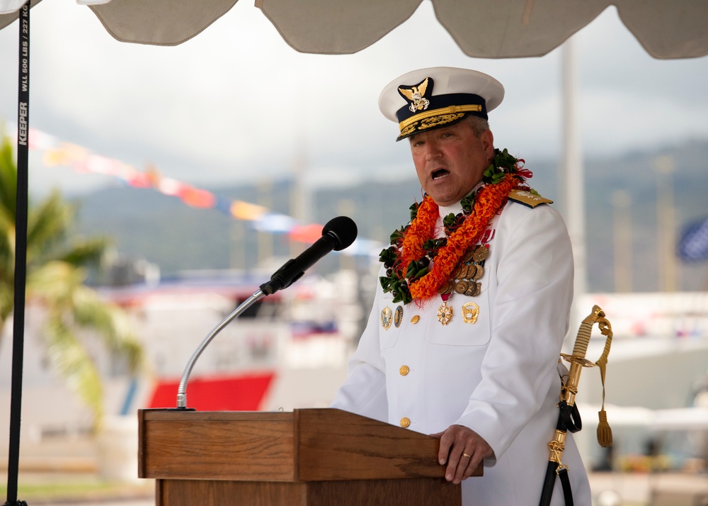 Coast Guard 14th District holds change of command ceremony