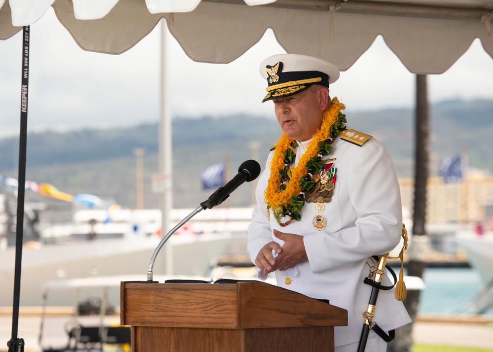 Coast Guard 14th District holds change of command ceremony