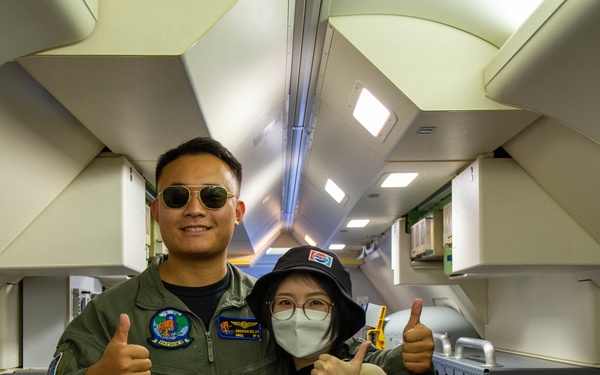 VP-8 Participates in Friendship Festival