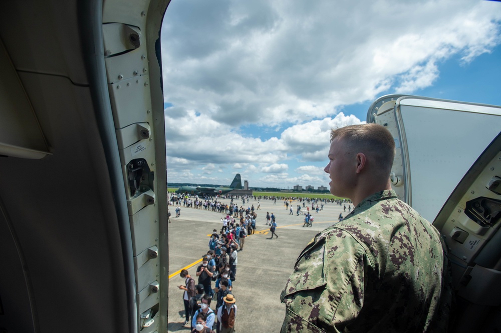 VP-8 Shows off P-8A at Friendship Festival 2022