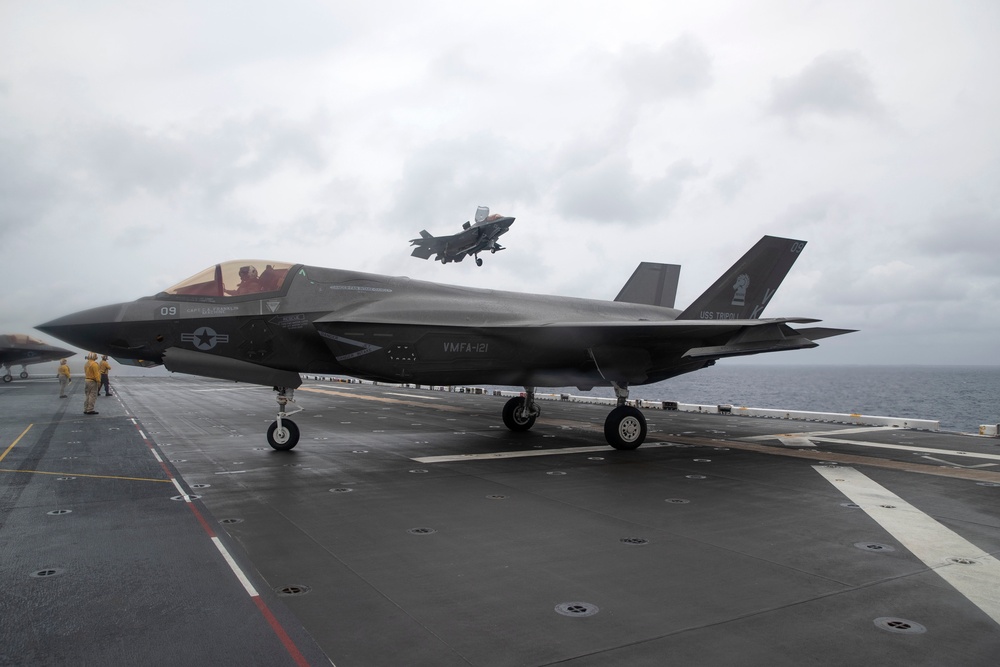 220610-N-XN177-2179