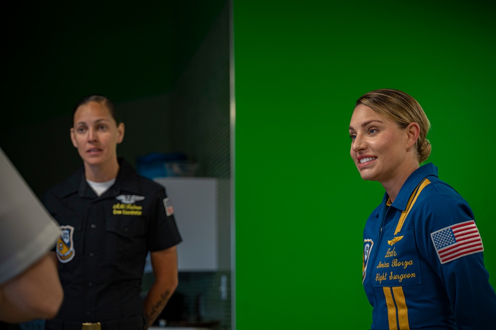 Blue Angels Talk with Girl Scouts