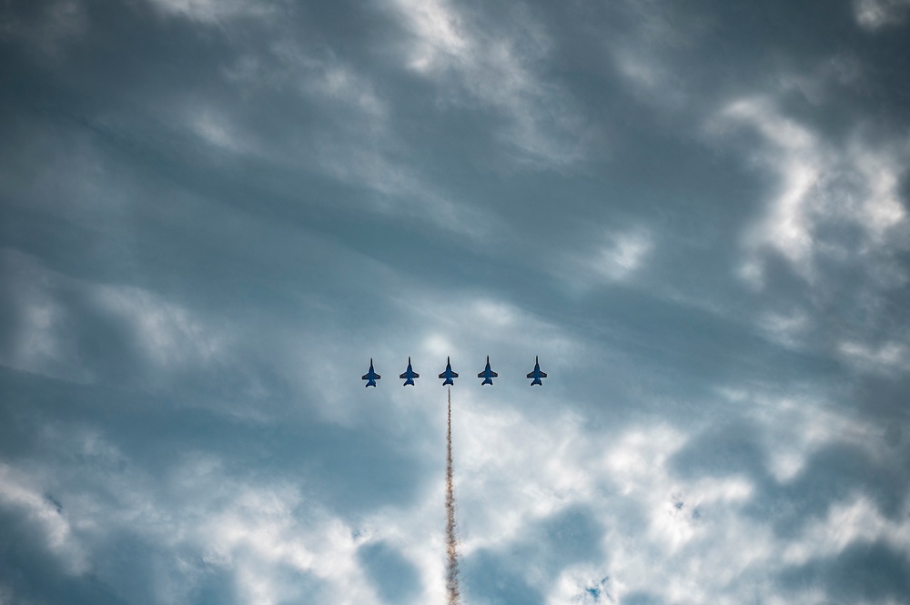 Blue Angels Practice at Spirit of St Louis Airshow